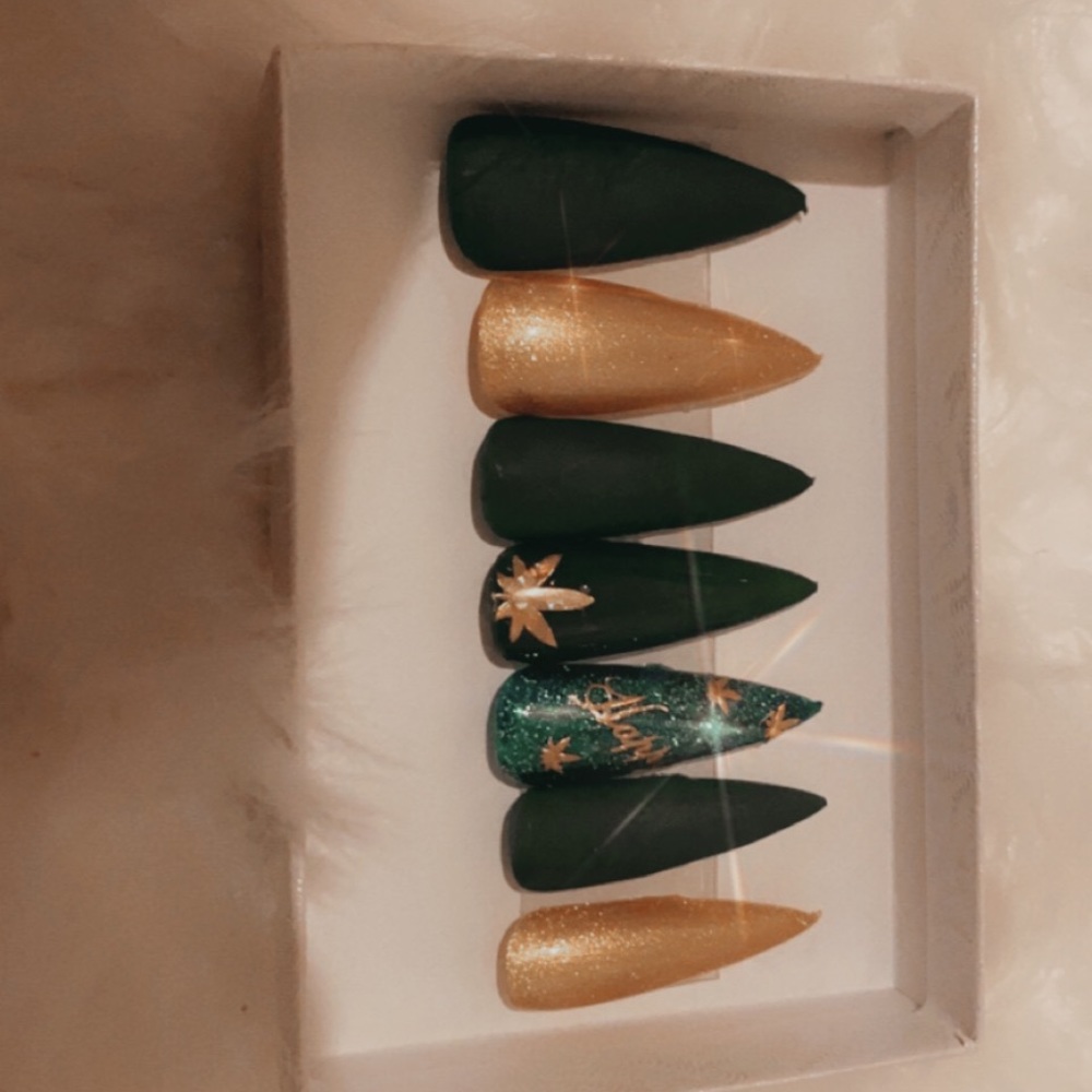Artificial nails
